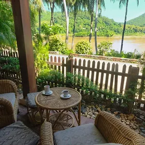 mekong-riverview-hotel-louangphrabang.hotelsluangprabang.com/