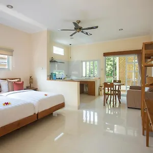 Donguri House Bali Джимбаран