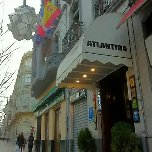 Atlantida Pensión Granada